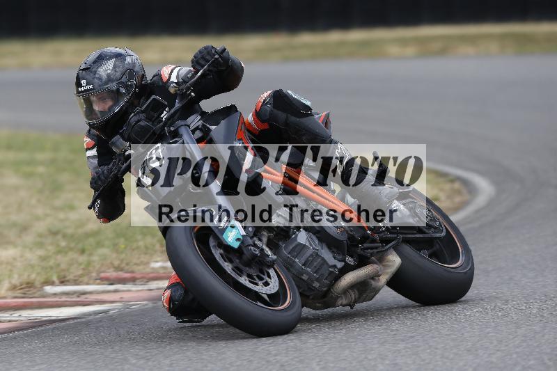 /32 07.07.2025 Plüss Moto Sport ADR/Freies Fahren/38